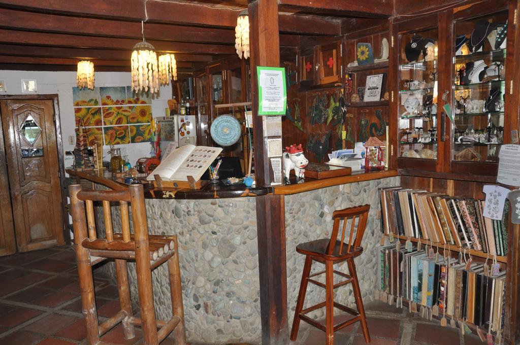 Hosteria Mandala *